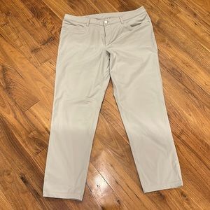 Lululemon 5 pocket ABC Classic pants. 38x32. Cream color. (Bone)